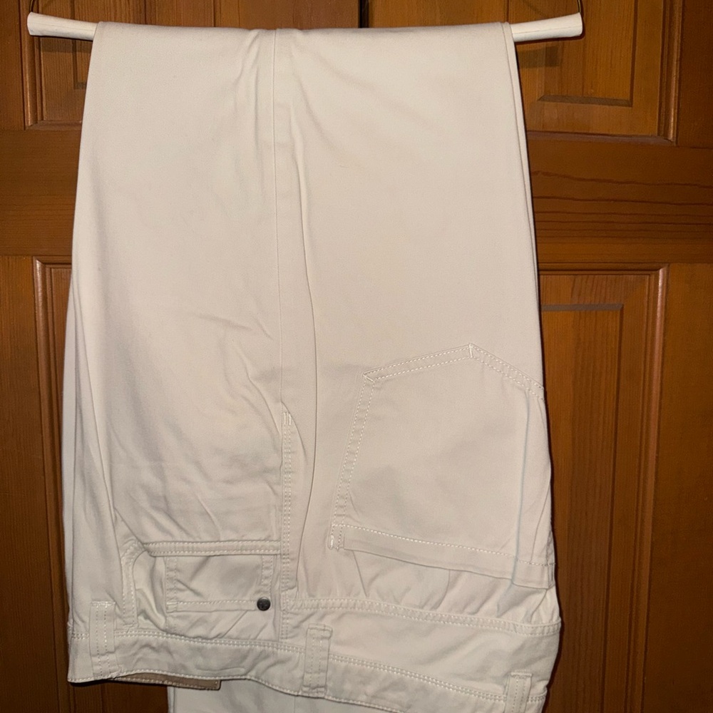 Izod Cream Straight-Leg Trousers
